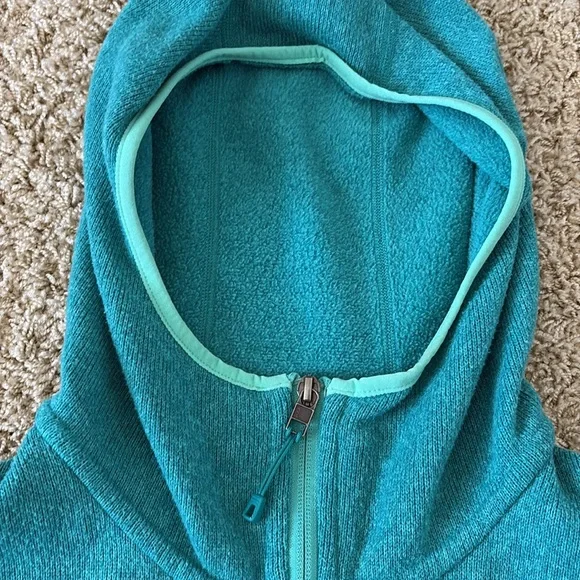 Patagonia | Fleece Zip up Hoodie - Picture 6 of 14